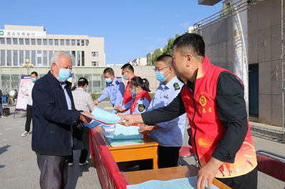 高臺縣市場監管局開展“質量月”法律咨詢宣傳活動 助力新時代文明實踐